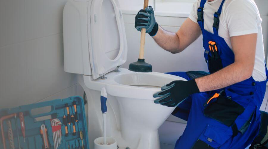 sewer line plumber in Shasta Lake, CA